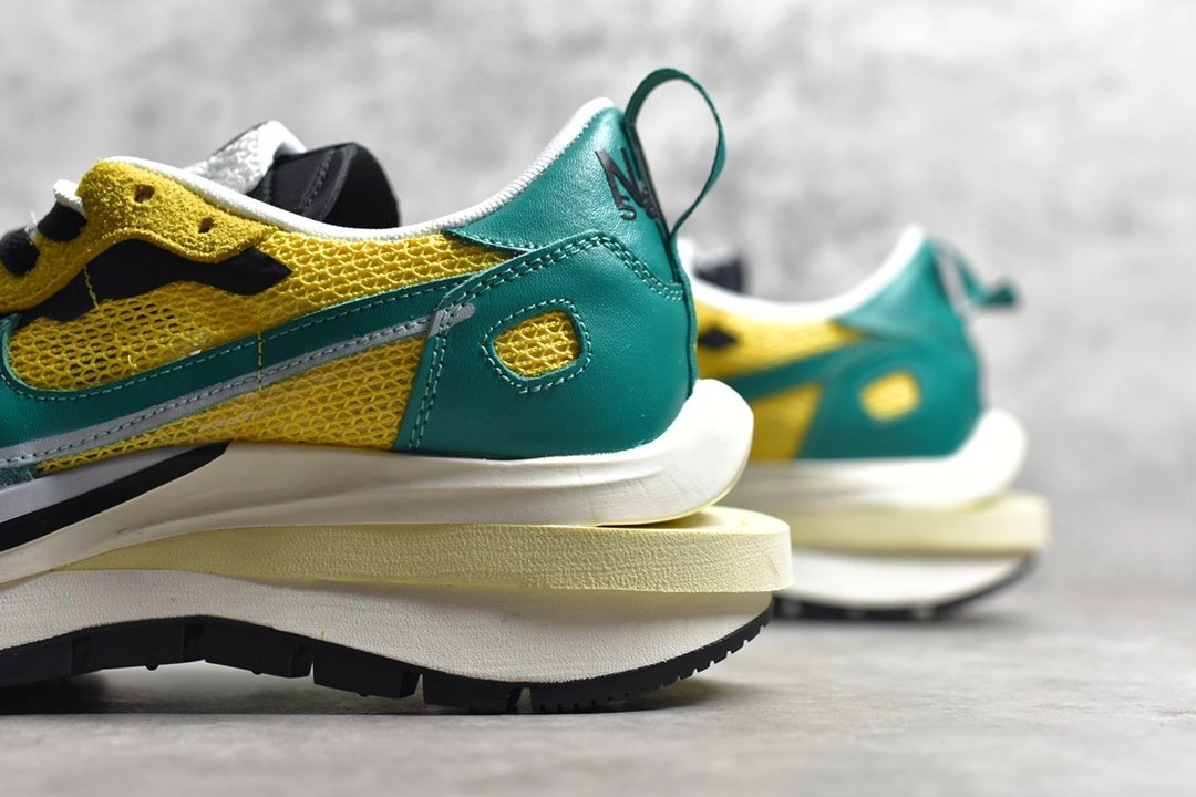 Sacai x NK VaporFly Yellow