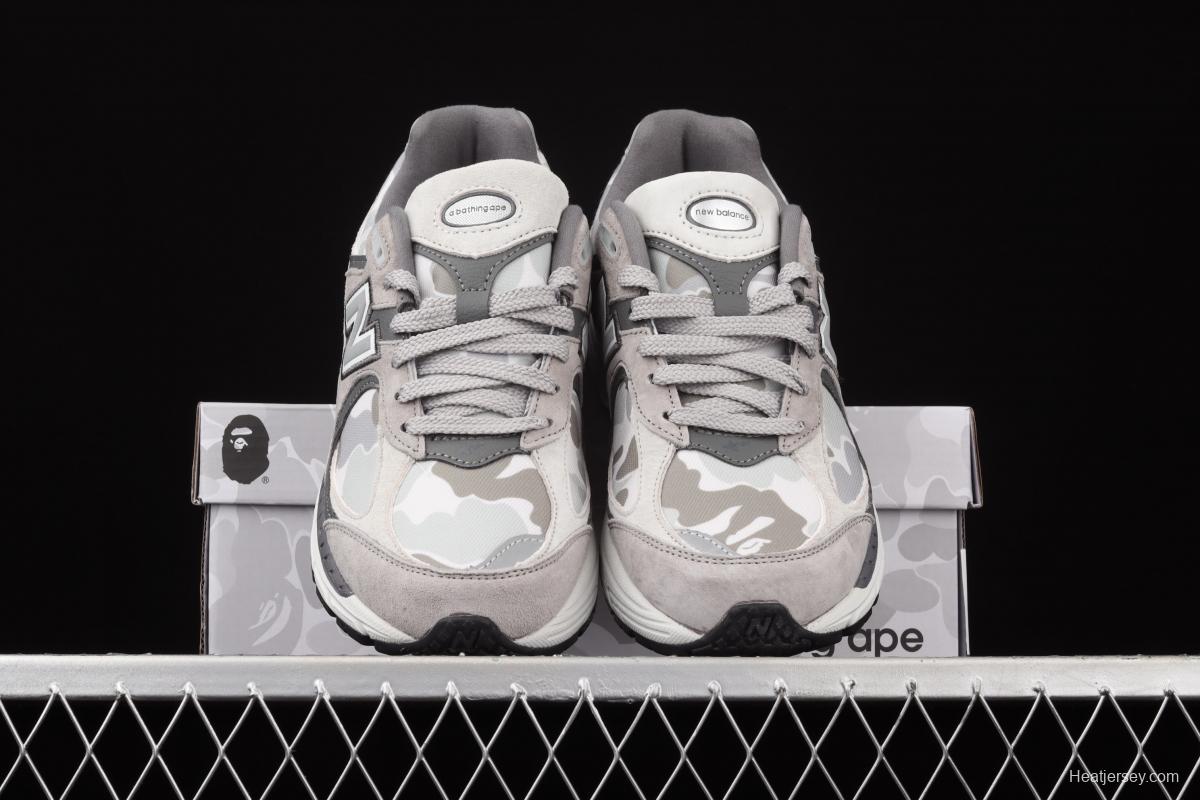 Bape x New Balance 2002R co-signed retro camouflage 3M reflective black silver casual running shoes M2002RBG