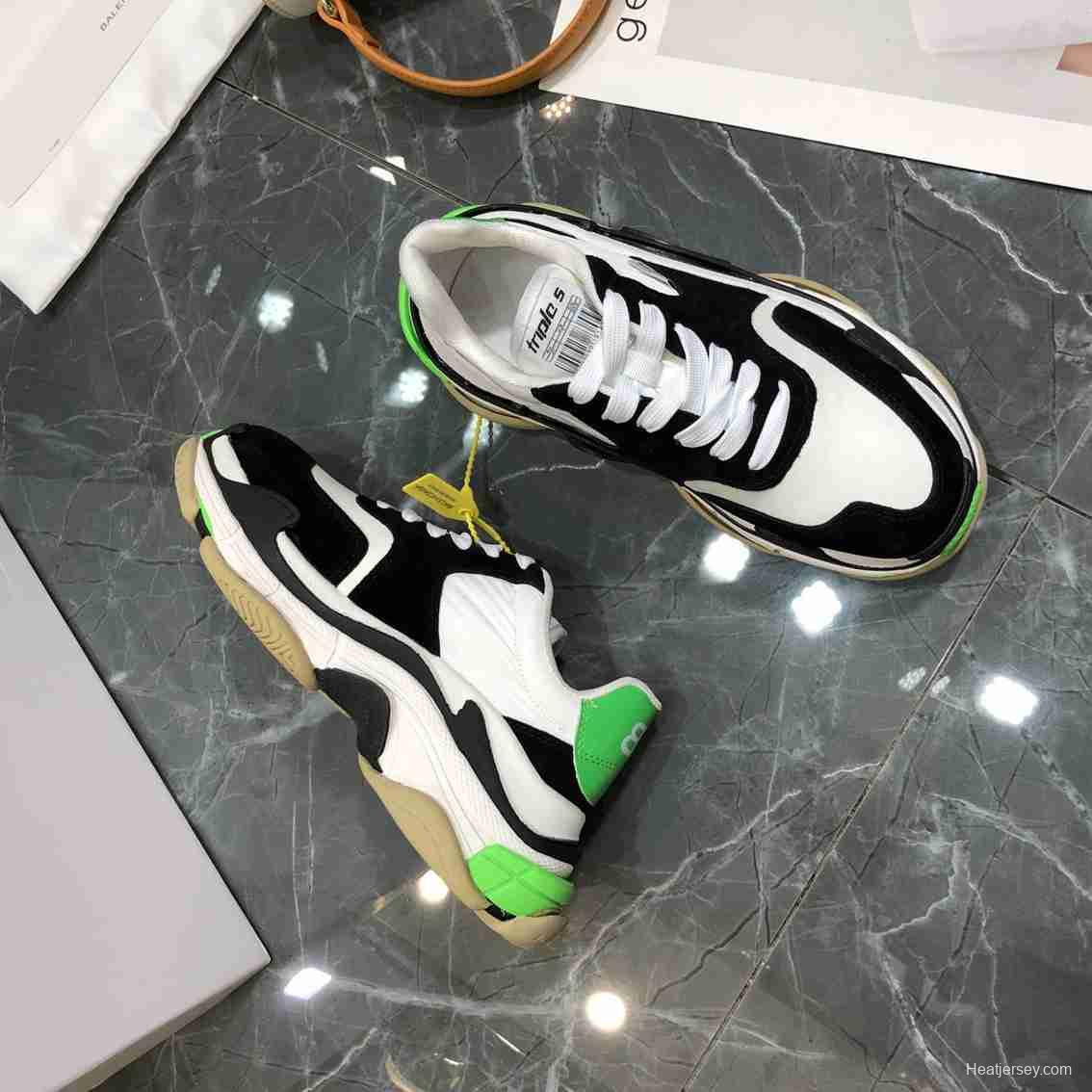 Men/Women Balenciaga Triple S Sneaker Black/Grey Item 6380340